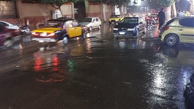 سقوط أمطار متوسطة على مناطق شرق الإسكندرية