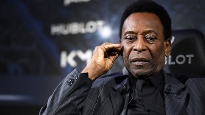 وفاة بيليه، ابنة أسطورة كرة القدم البرازيلية تنشر رسالة وداع لوالدها 