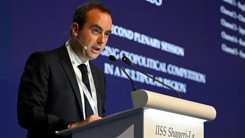  وزير الدفاع الفرنسى
