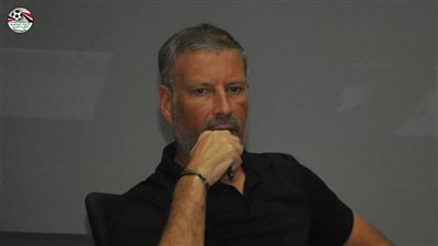 اتحاد الكرة يوافق على استقدام مترجم ومساعد لـ كلاتنبرج