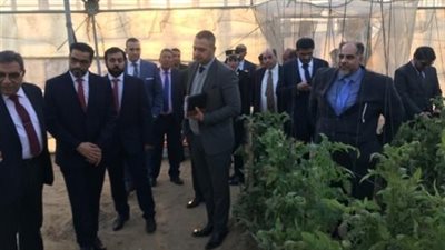 وفد من شرطة دبي يتفقد مركز الإصلاح والتأهيل بوادى النطرون (صور) 