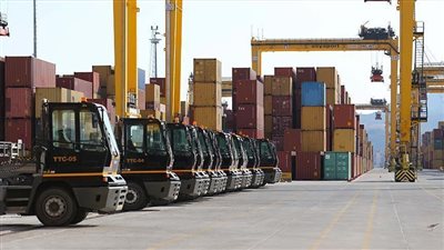 إلغاء الاعتمادات المستندية، توقعات بانخفاض أسعار السلع المستوردة.. وجمعية رجال الأعمال تطالب بدعم القطاع الصناعي