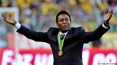 خالد عبدالعزيز: بيليه هو الملك عندما كانت كرة القدم مملكة للفن والموهبة