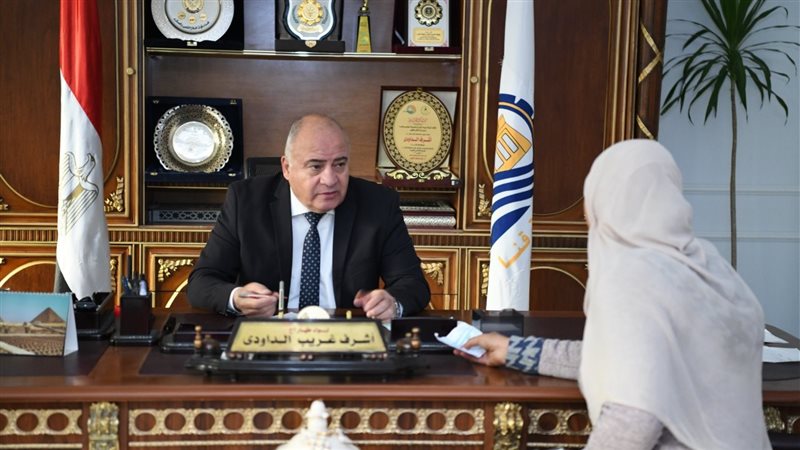 محافظ قنا،فيتو