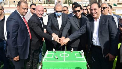 وزير الرياضة يكرم الفائزين ببطولة العالم للكاراتيه بسلوفينيا