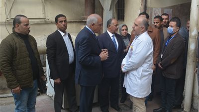 تكليفات عاجلة من محافظ الجيزة لمدير معهد القلب ورئيس حي شمال (صور)