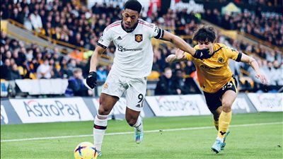 الدوري الإنجليزي، تعادل سلبي بين مانشستر يونايتد وولفرهامبتون بالشوط الأول