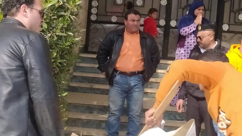 ازالة التعديات بسوق