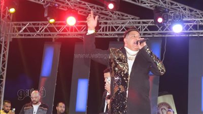 حمو بيكا يشعل الممشى السياحي بأكتوبر بأغنية وداع يا دنيا (صور)