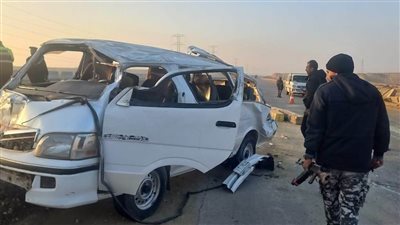 إصابة 11 شخصًا فى انقلاب سيارة ميكروباص على طريق إسكندرية الصحراوى 