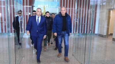  وزير الري فى زيارة لمشروعات تبطين وتأهيل الترع بسوهاج 