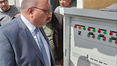 تركيب وصلات منزلية للصرف الصحي بقرية الوادي الأخضر في الإسماعيلية