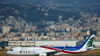 لبنان، الرصاص الطائش يخترق طائرتين في بيروت 