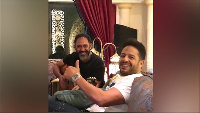 حماقي: عمرو مصطفى مش سهل، وخدته من البيت بالبيجامة بسبب أغنية 