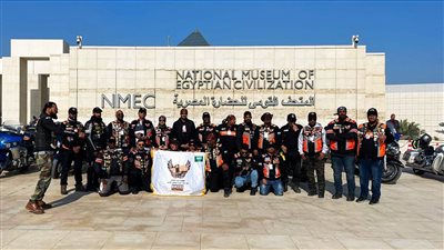 متحف الحضارة يستقبل فريق المتحدون للسيارات والدراجات النارية بالسعودية 