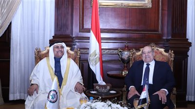 عبدالوهاب عبدالرازق يستقبل رئيس البرلمان العربي (صور) 