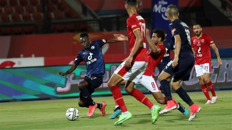 الاهلي وبيراميدز،فيتو