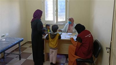 تواصل القوافل الطبية بمراكز شباب محافظة البحيرة (صور)