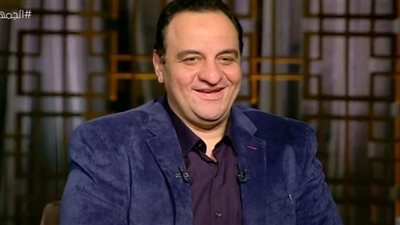 هشام إسماعيل: 