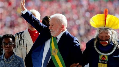 التحديات التي تواجه لولا دا سيلفا بعد تنصيبه رئيسا للبرازيل (فيديو وصور) 