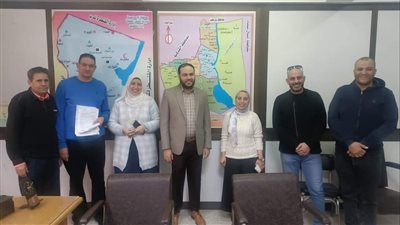 وكيل صحة الإسماعيلية يهنئ العاملين بديوان عام المديرية بالعام الجديد 