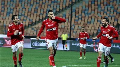 الدوري المصري، الأهلي يحتفل بهدف السولية في شباك بيراميدز (صور)