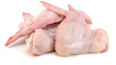 ضبط ١١٤ طن أجنحة دجاج مجهولة المصدر بالقليوبية 