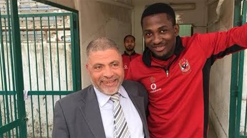 أسامة مصطفي طبيب