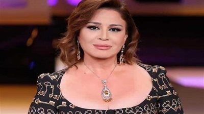 إلهام شاهين: حياتي مليانة صراعات لأني متمردة