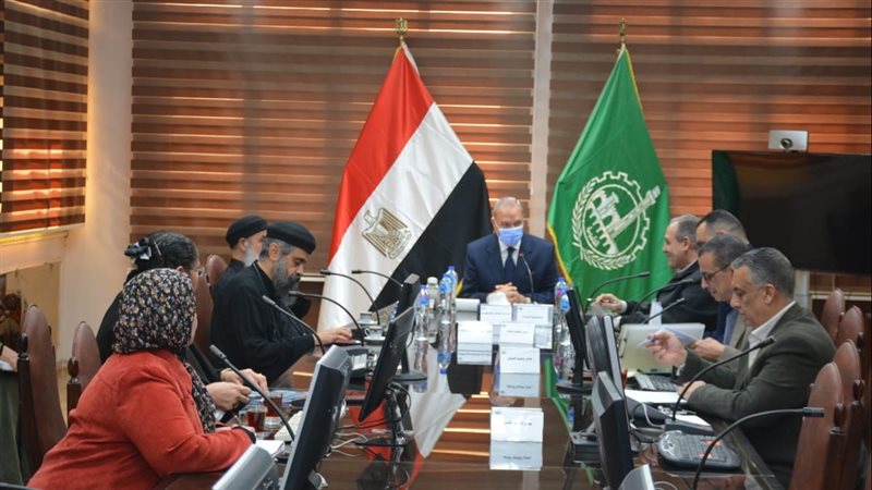 محافظ القليوبية خلال
