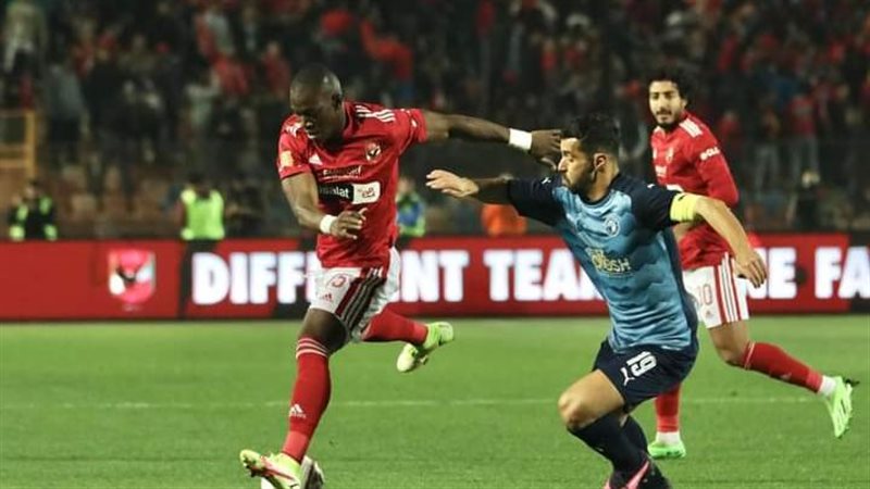 الأهلى وبيراميدز،
