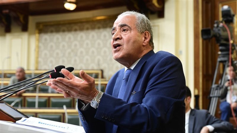 وزير التموين الدكتور