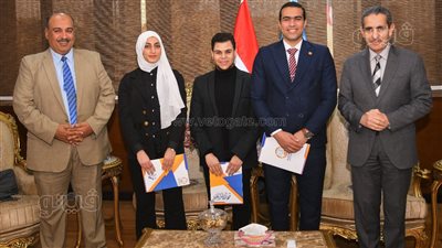 محافظ الغربية يسلم 36 دراجة لأبناء الشهداء والمصابين 