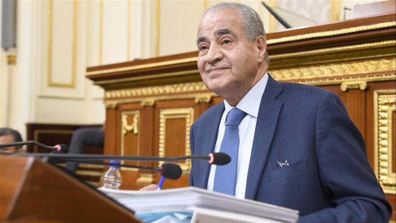 علي المصيلحي في مواجهة