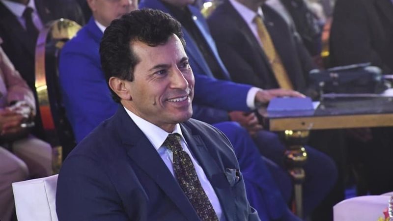أشرف صبحي وزير الشباب
