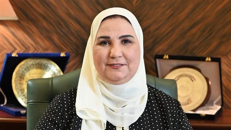 الدكتورة نيفين القباج