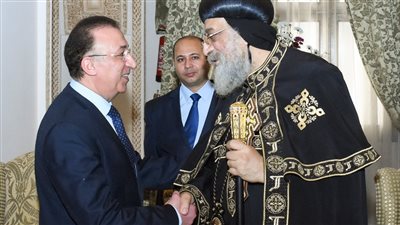 محافظ الإسكندرية يهنئ البابا ويعلن رفع حالة الطوارئ استعدادا لـ 