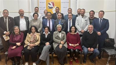 التنسيقية تناقش قضايا الحوار الوطنى مع قيادات المصري الديمقراطي