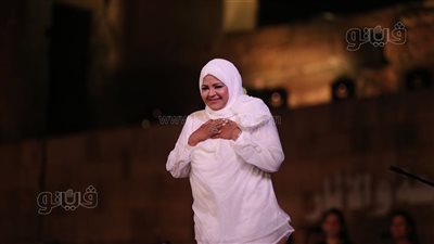 الموت يفجع المطربة حنان ماضي 