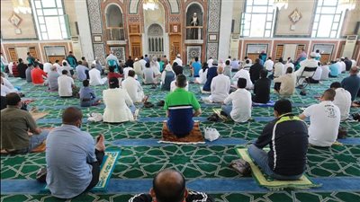 خطباء المكافأة، اعتماد 24 خطيبًا على بند التحسين