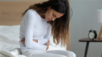 أعراض تكيس المبايض، والأسباب وطرق العلاج