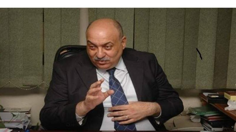 الدكتور عمرو مدكور