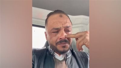 رجل يبكي بشدة لسرقة كلبته، والنشطاء: لو زوجته اتخطفت مش هيعمل كدا (فيديو)