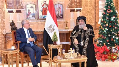 البابا تواضروس يستقبل رئيسي مجلسي النواب والشيوخ للتهنئة بعيد الميلاد