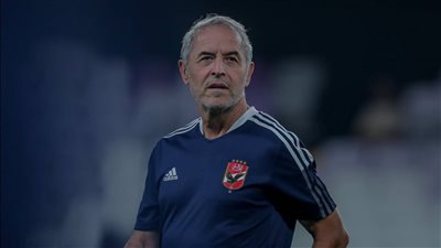 الأهلي، لاعب سابق بالأحمر يدخل حسابات كولر بشرط 