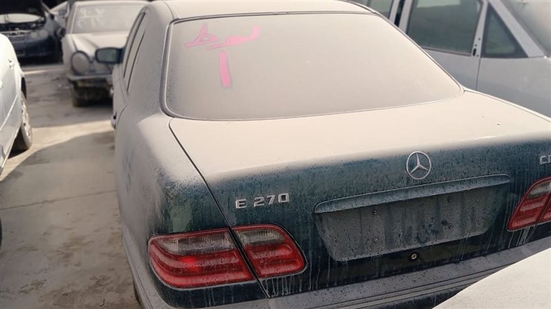 سيارات جمارك مطار