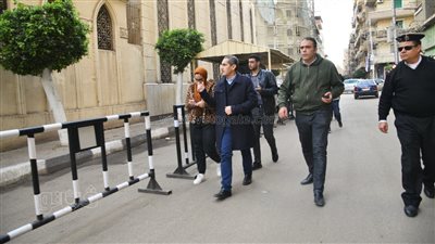 محافظ الغربية يتفقد محيط الكنائس بطنطا استعدادا لعيد الميلاد (صور)