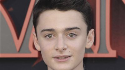  نوح شناب، نجم مسلسل 'Stranger Things' يعلن مثليته وينشر فديو مثير على تيك توك