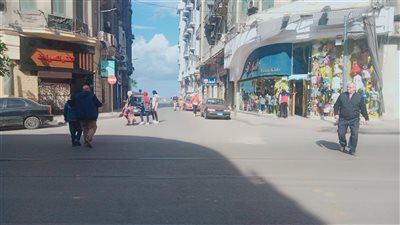 سطوع أشعة الشمس واستقرار الأحوال الجوية فى الإسكندرية 