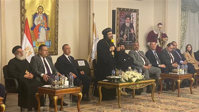 كاتدرائية الكنيسة المرقسية بالإسكندرية تستقبل المهنئين بعيد الميلاد (صور)